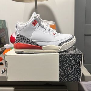 Jordan 3 Retro Kids Sneakers - White and Cosmic Clay